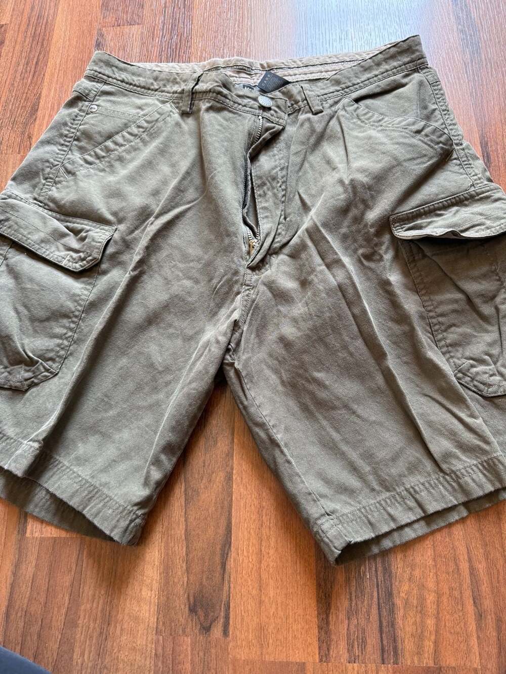 REI Explorer Men's Cargo Shorts Olive Green Size 34